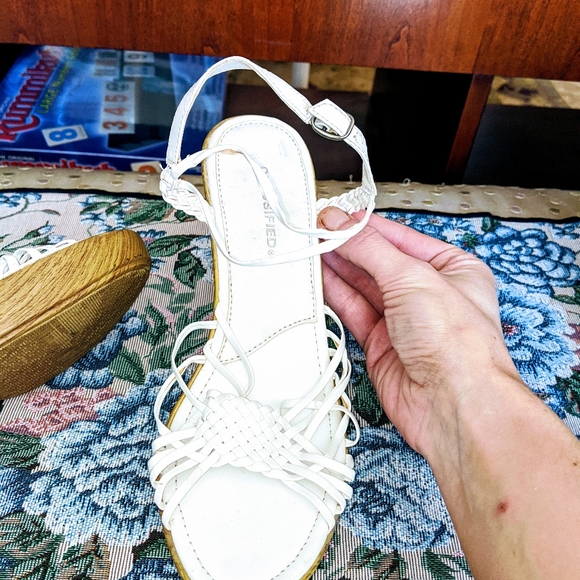 Classified white wooden heels t strap - Picture 6 of 7